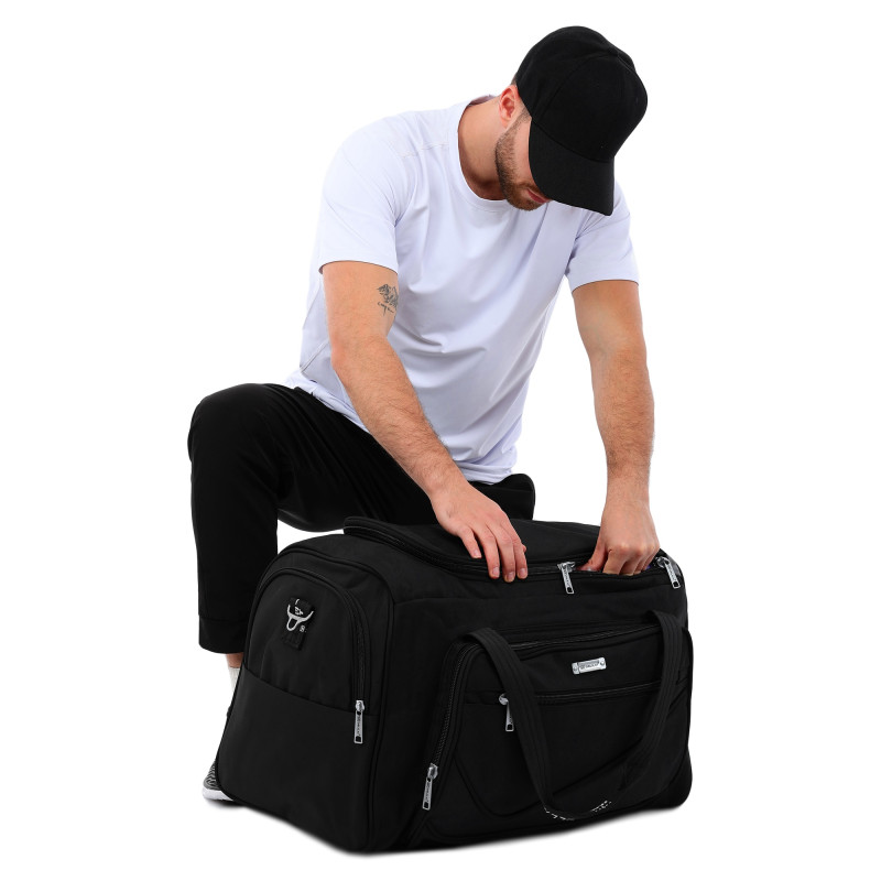 Сумка спортивна містка для тренувань та подорожейDELILAI B91 чорний