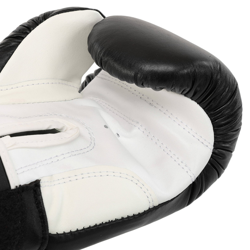 Рукавиці боксерські на липучці шкіряні BOXER 2023 10-12унцій Синій-чорний