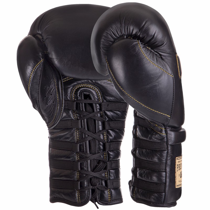 Рукавиці боксерські на шнурівці шкіряні UFC PRO Prem Lace Up UHK-75047 18унцій чорний
