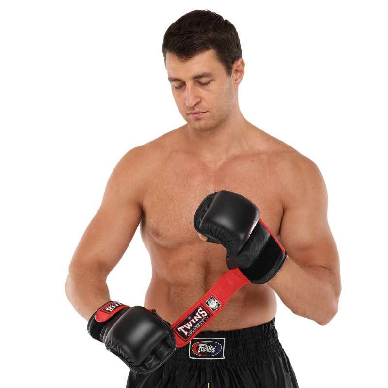 Рукавиці Краби спарингові для MMA TWINS GGL-1 M-XL Чорний-синій