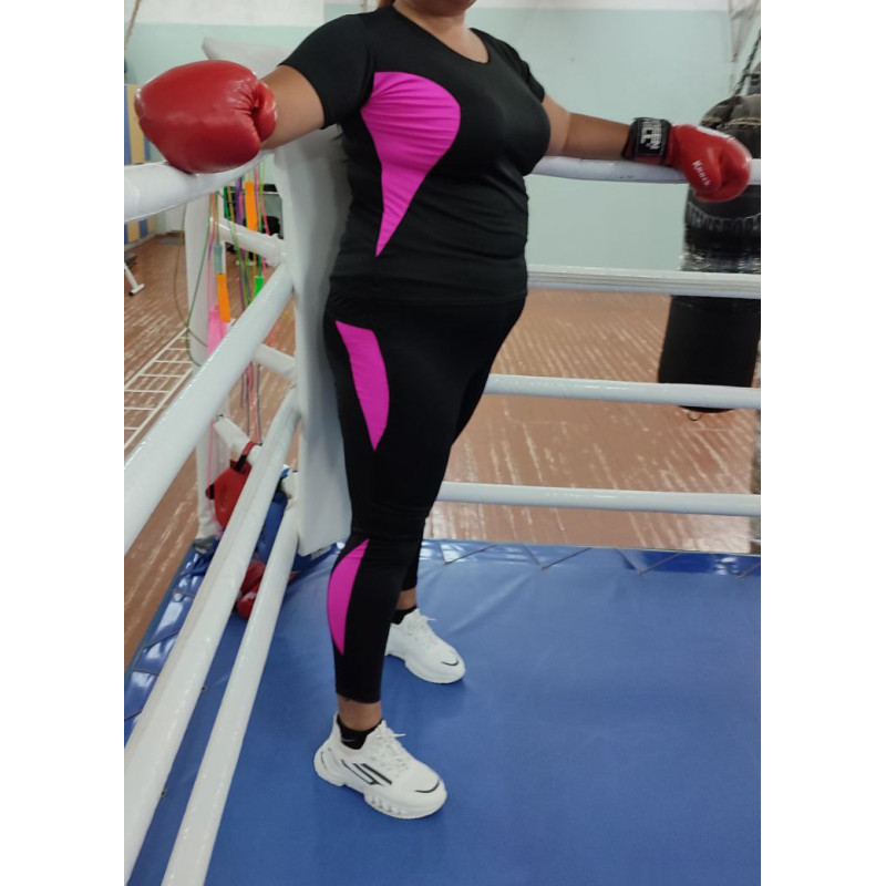 Жіночий спортивний костюм батал великих розмірів чорний з рожевими вставками
