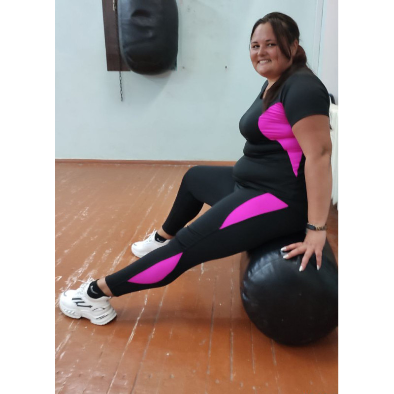 Жіночий спортивний костюм батал великих розмірів чорний з рожевими вставками